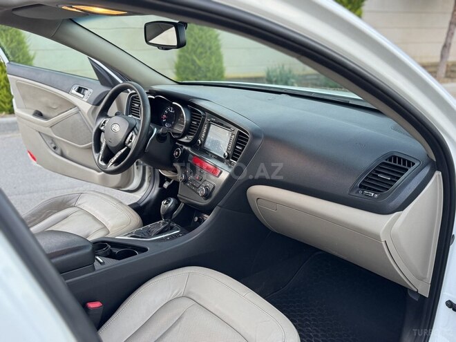 Kia Optima-15