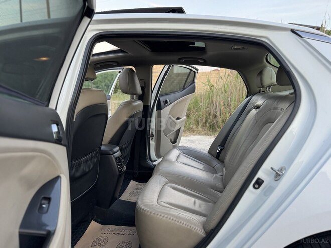 Kia Optima-19