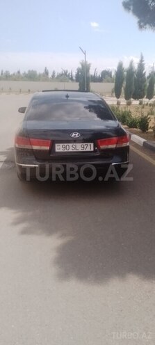 Hyundai Sonata-6