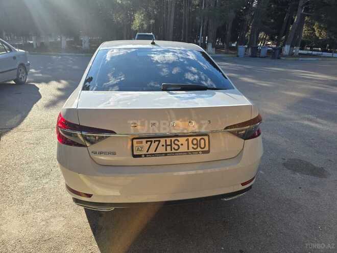 Skoda Superb-4