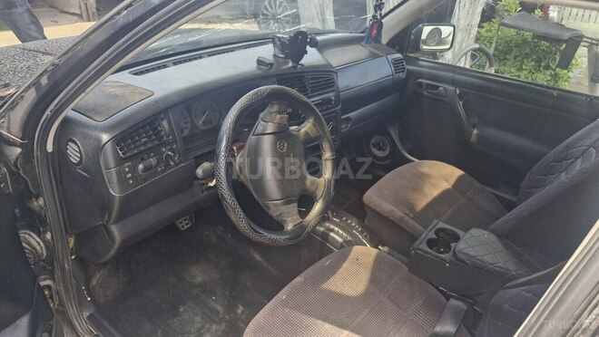 Volkswagen Golf-8