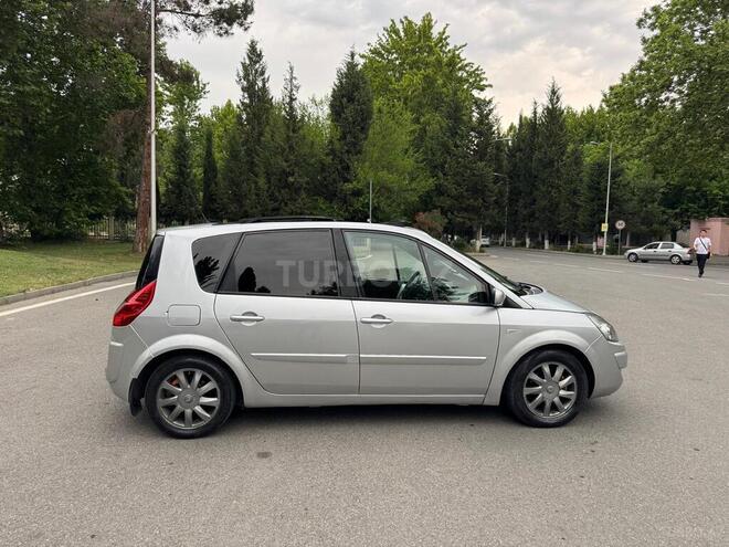 Renault Scenic-5