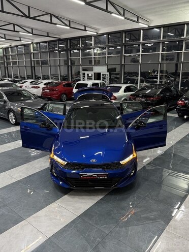 Kia K5-7