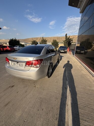 Chevrolet Cruze-7