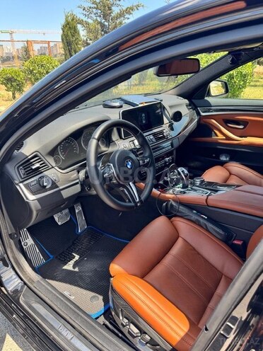 BMW 528-7