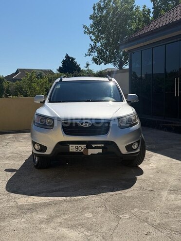 Hyundai Santa Fe-1