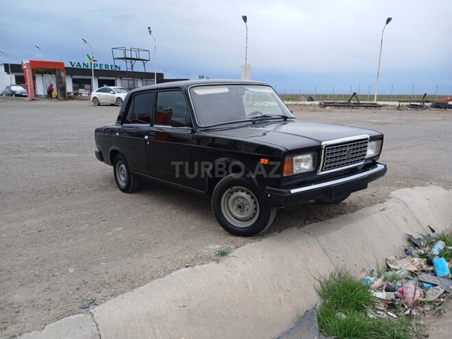LADA (VAZ) 2107-10