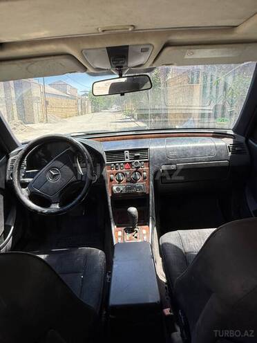 Mercedes C 180-6