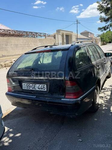 Mercedes C 180-4