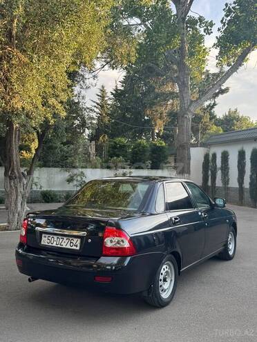 LADA (VAZ) Priora-8