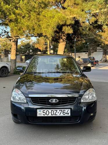LADA (VAZ) Priora-1