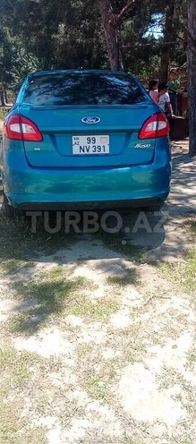 Ford Fiesta-2