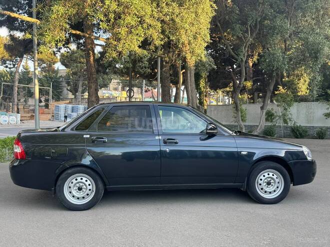 LADA (VAZ) Priora-17