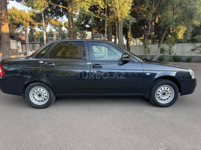 LADA (VAZ) Priora-12