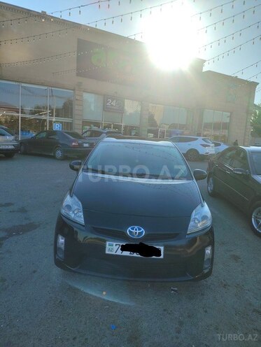 Toyota Prius-1
