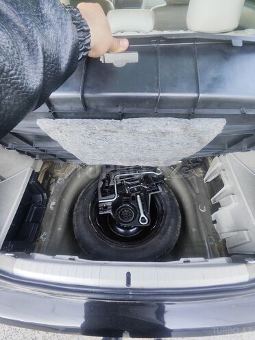 Toyota Prius-10