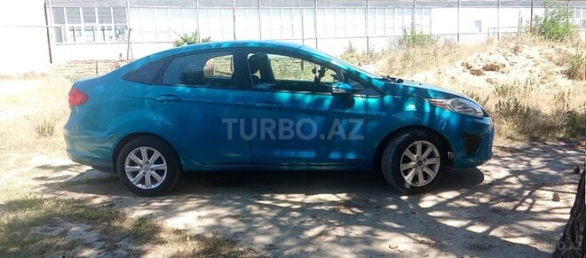 Ford Fiesta-3