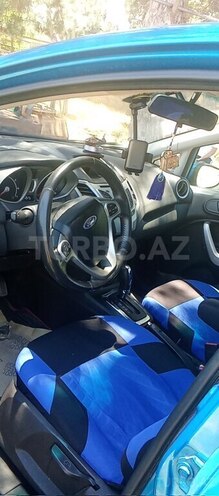 Ford Fiesta-6