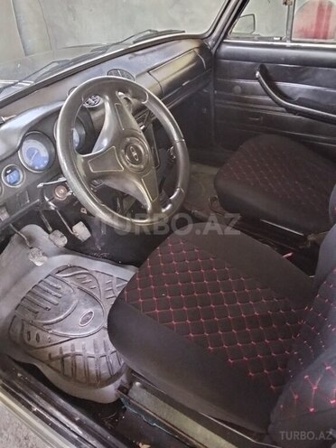 LADA (VAZ) 2106-17