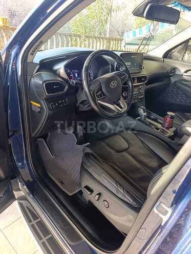 Hyundai Santa Fe-8