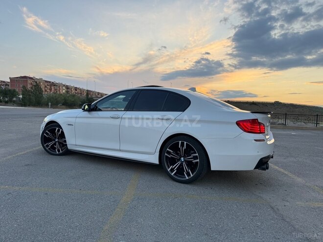 BMW 528-8