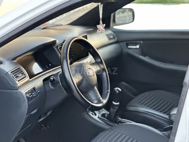 Toyota Corolla-11