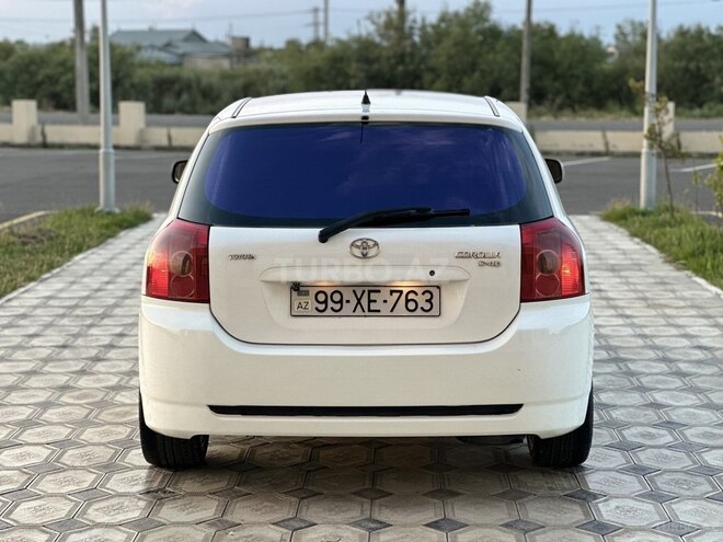 Toyota Corolla-8