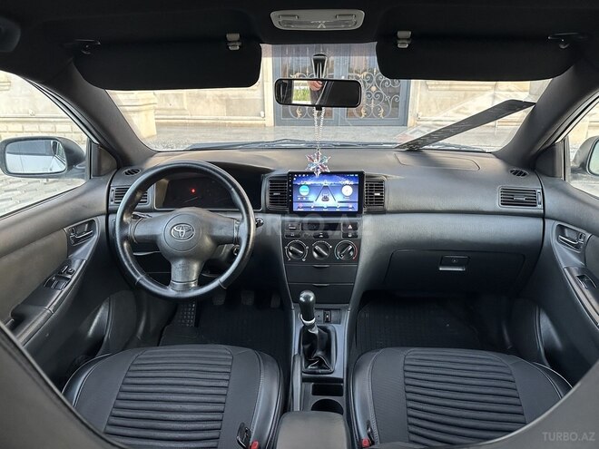 Toyota Corolla-10