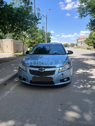 Chevrolet Cruze-1