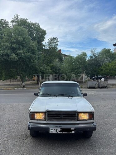 LADA (VAZ) 2107-2