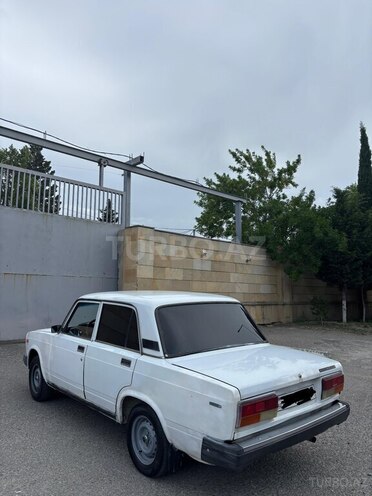 LADA (VAZ) 2107-4