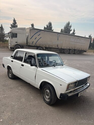 LADA (VAZ) 2107-4