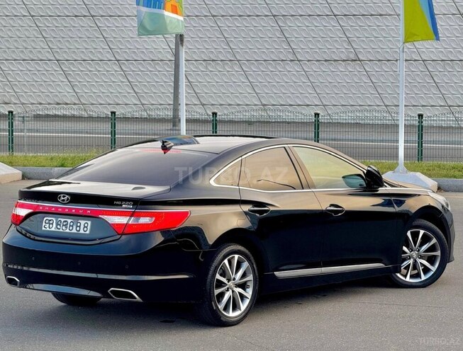 Hyundai Grandeur-10