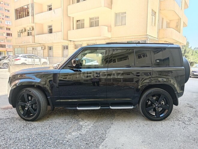 Land Rover Defender-12