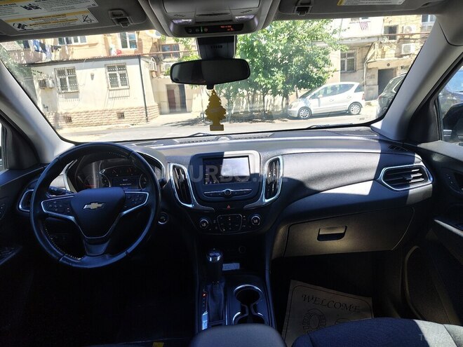 Chevrolet Equinox-5