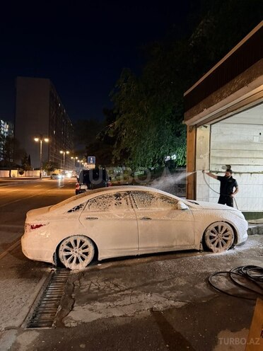 Hyundai Sonata-13