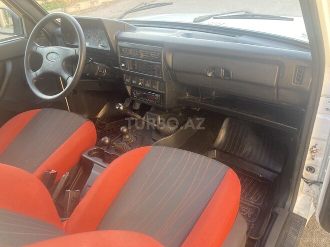 LADA (VAZ) Niva-3