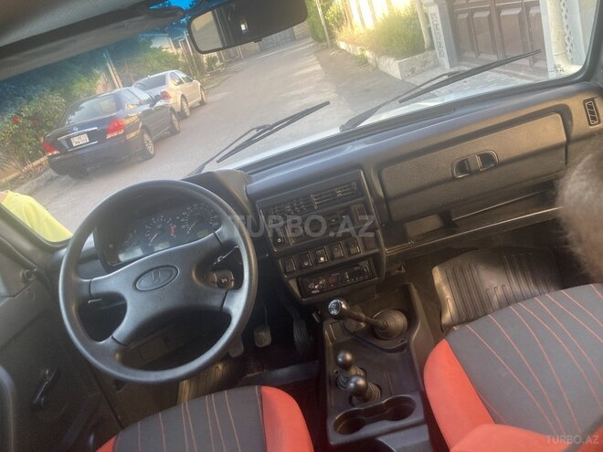 LADA (VAZ) Niva-4