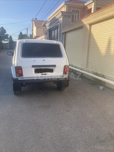 LADA (VAZ) Niva-6