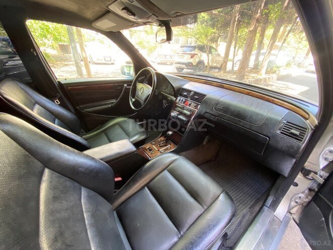Mercedes C 240-18