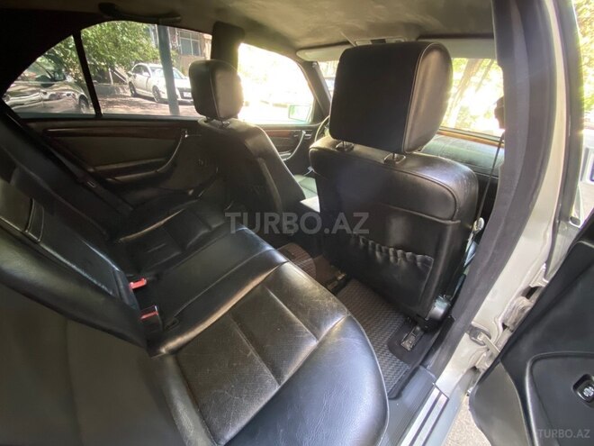Mercedes C 240-19