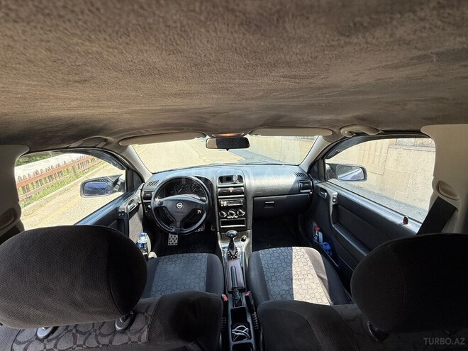 Opel Astra-7
