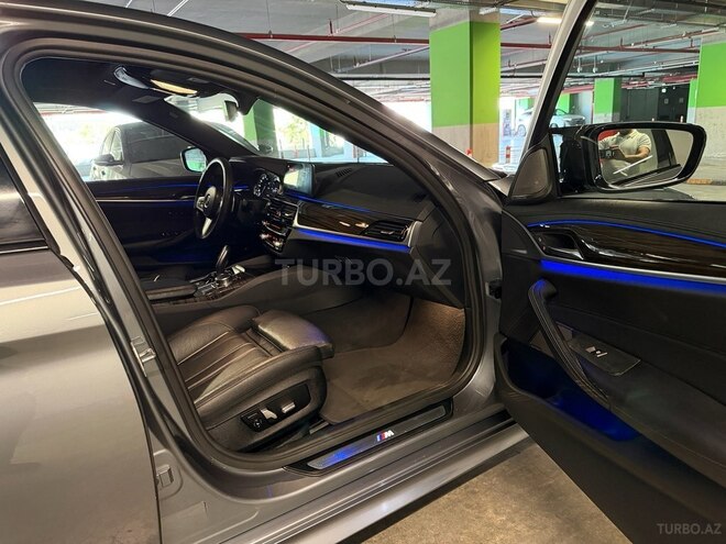 BMW 530-11