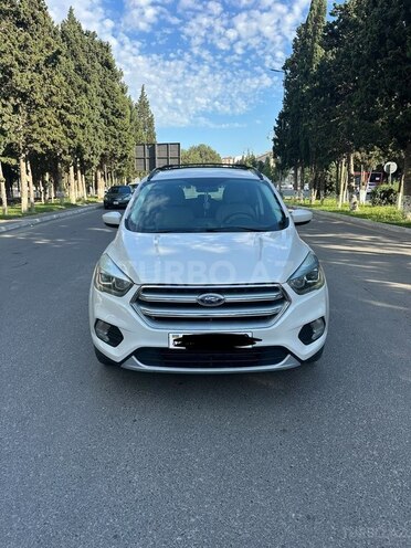 Ford Escape-13