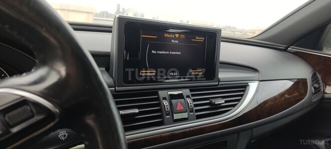 Audi A6-9