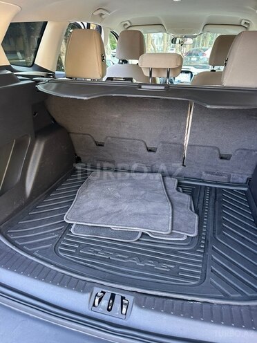 Ford Escape-19