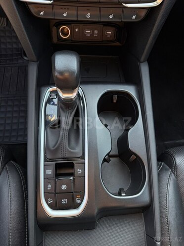 Hyundai Santa Fe-4