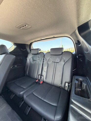 Hyundai Santa Fe-9