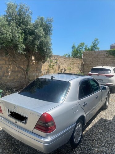 Mercedes C 180-4