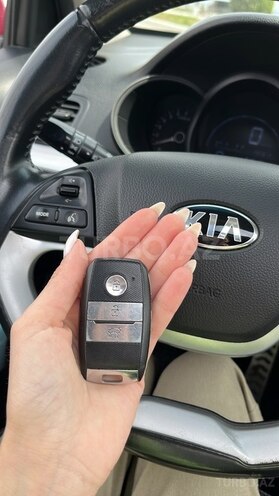 Kia Picanto-12